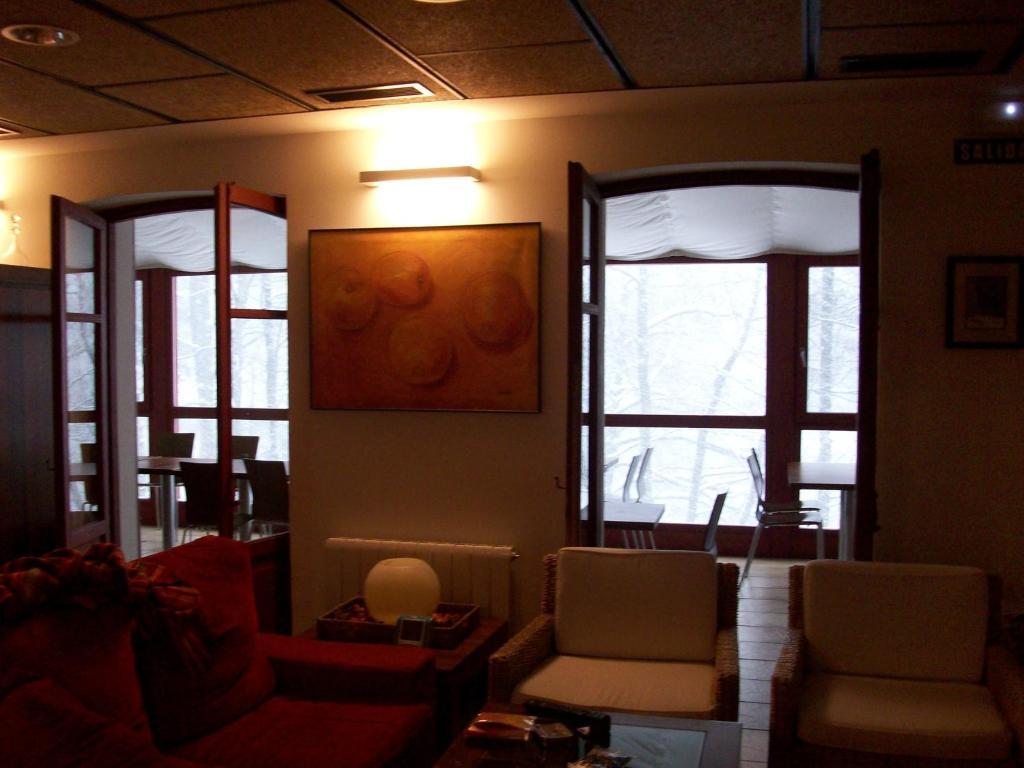 Hostal Rural Arrobi Borda Eugi Extérieur photo