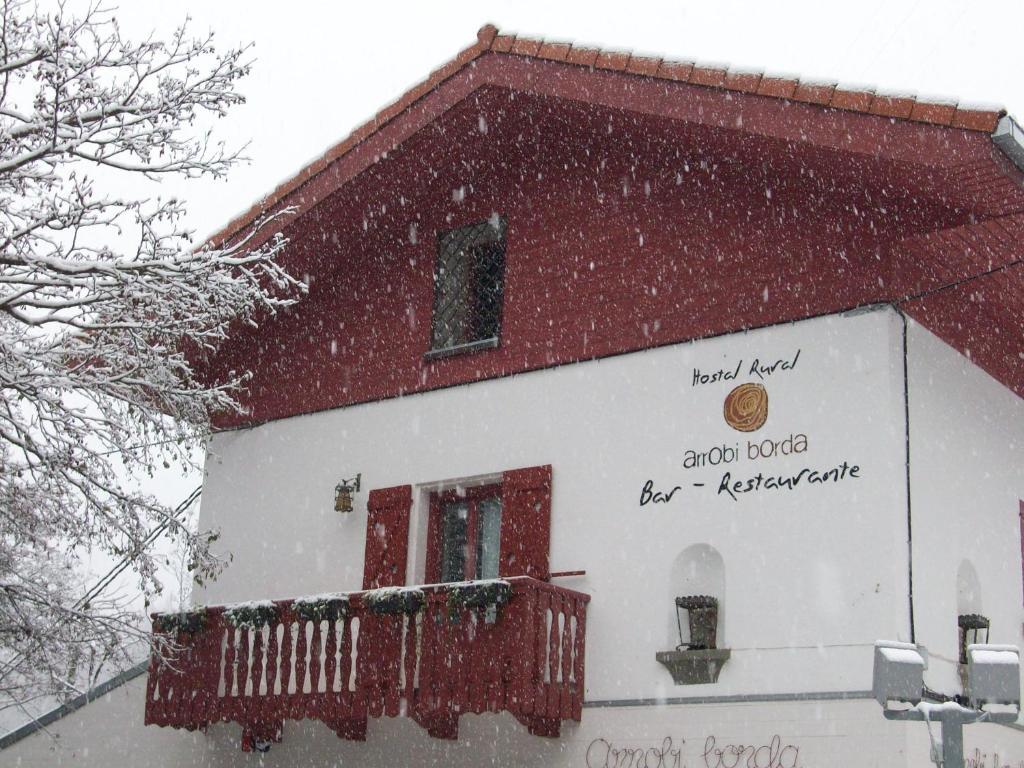 Hostal Rural Arrobi Borda Eugi Extérieur photo